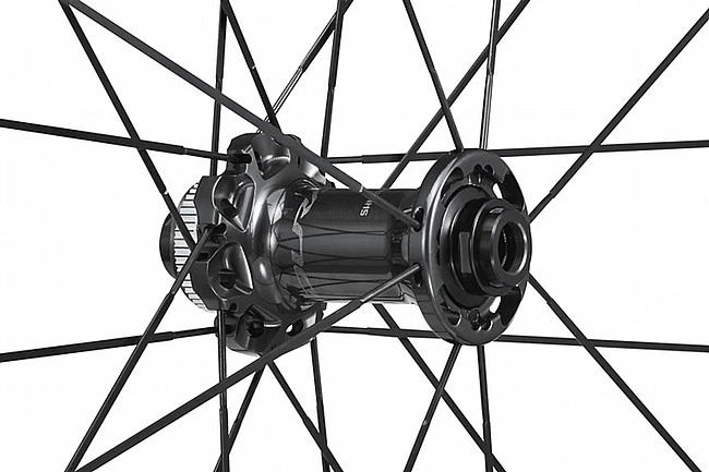 Shimano WH-R9270 C60-TL Dura-Ace Carbon Disc Wheelset 3 Shimano WH-R9270 C60-TL Dura-Ace Carbon Disc Wheelset - Image 3
